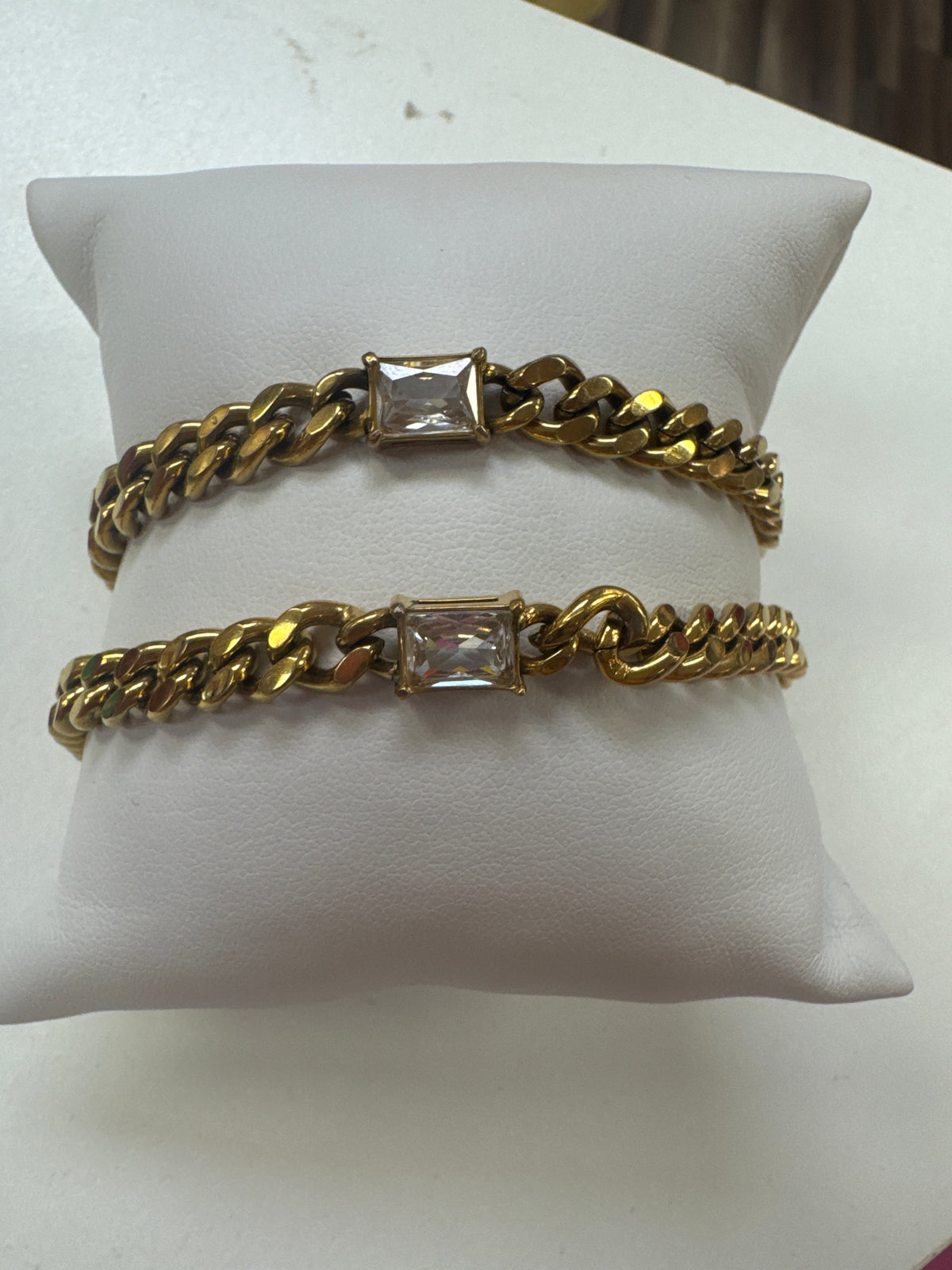 Pulseras - Pulsera de cadena Curb Mila y Stevie