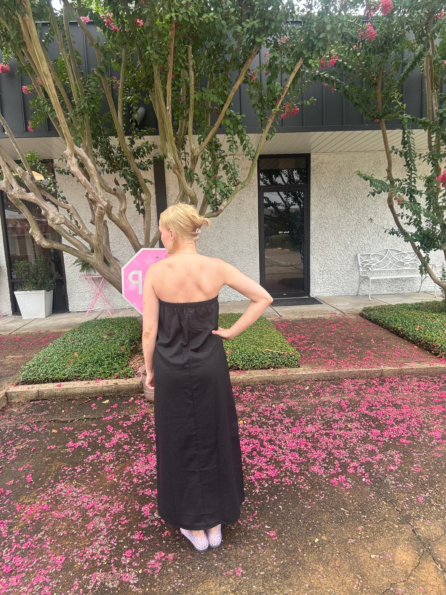 Needii Strapless Abstract Maxi Dress