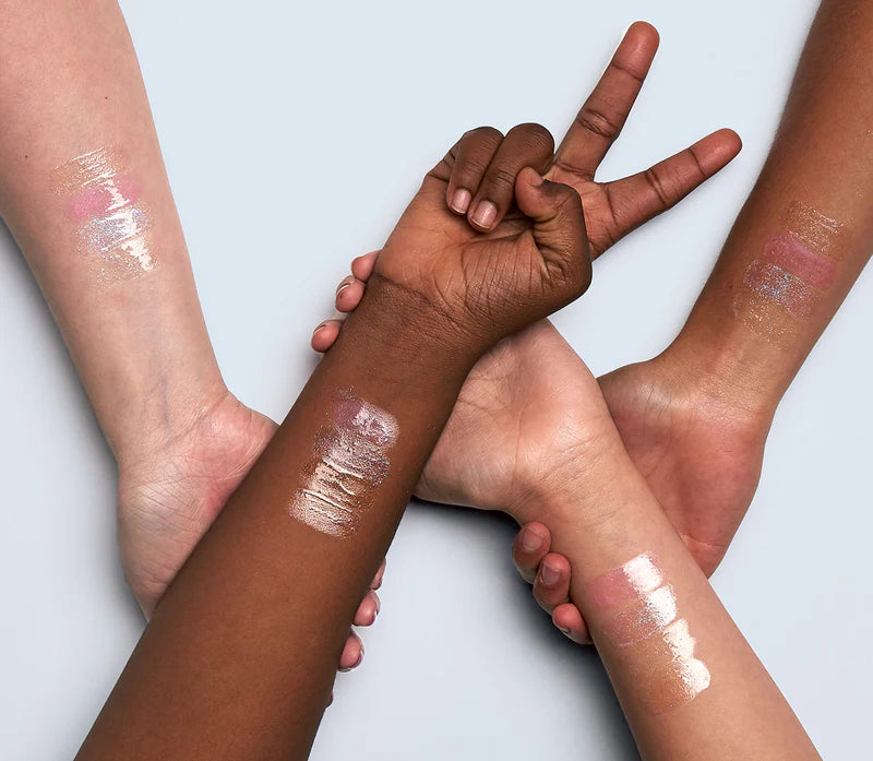 Face- Petite N Pretty 10K Lip Shine Gloss