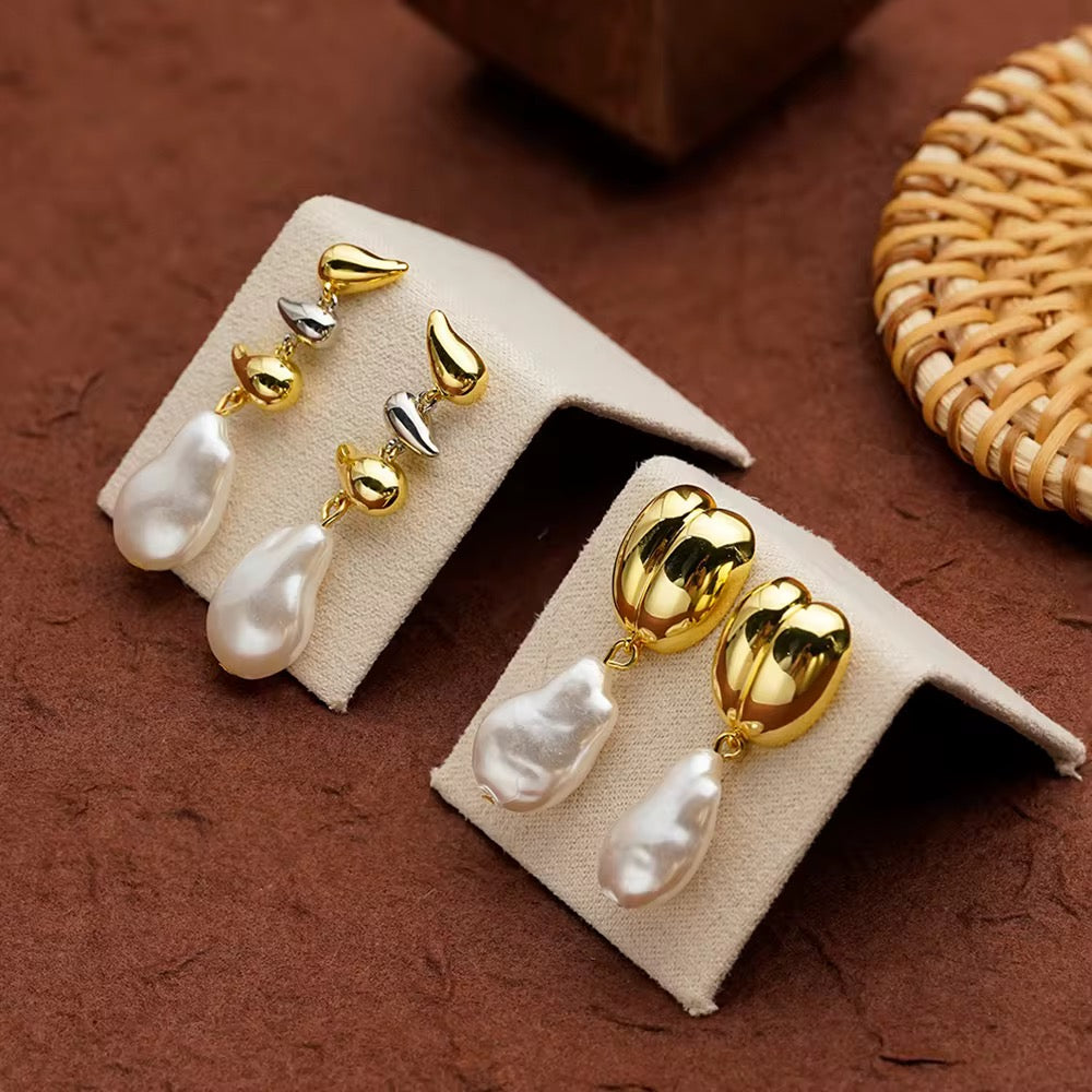 Earrings- M&E Bling Geometric Alien Water Drop Pearl Earring