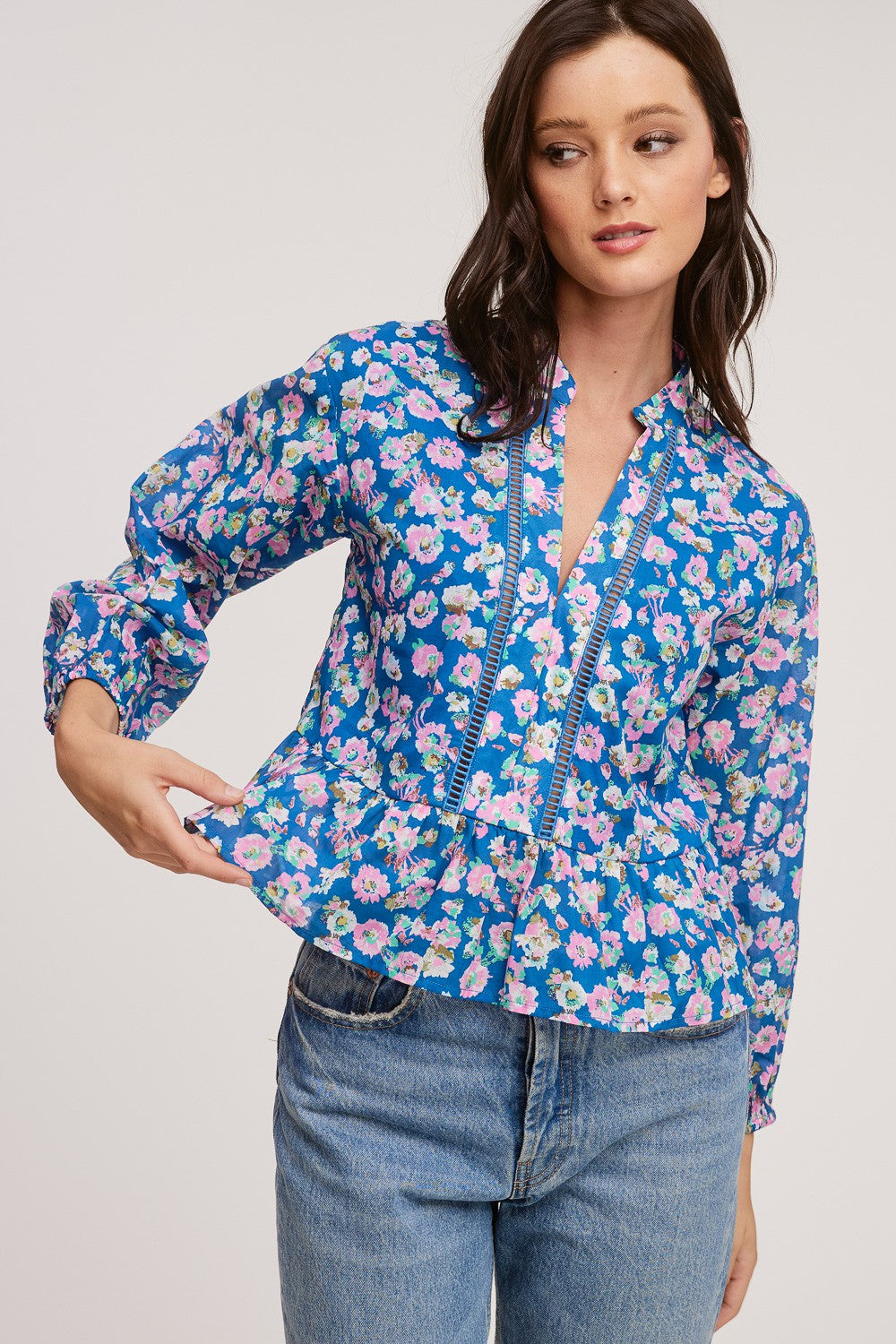 Apparel- Fanco Floral Embroidery Lace Top
