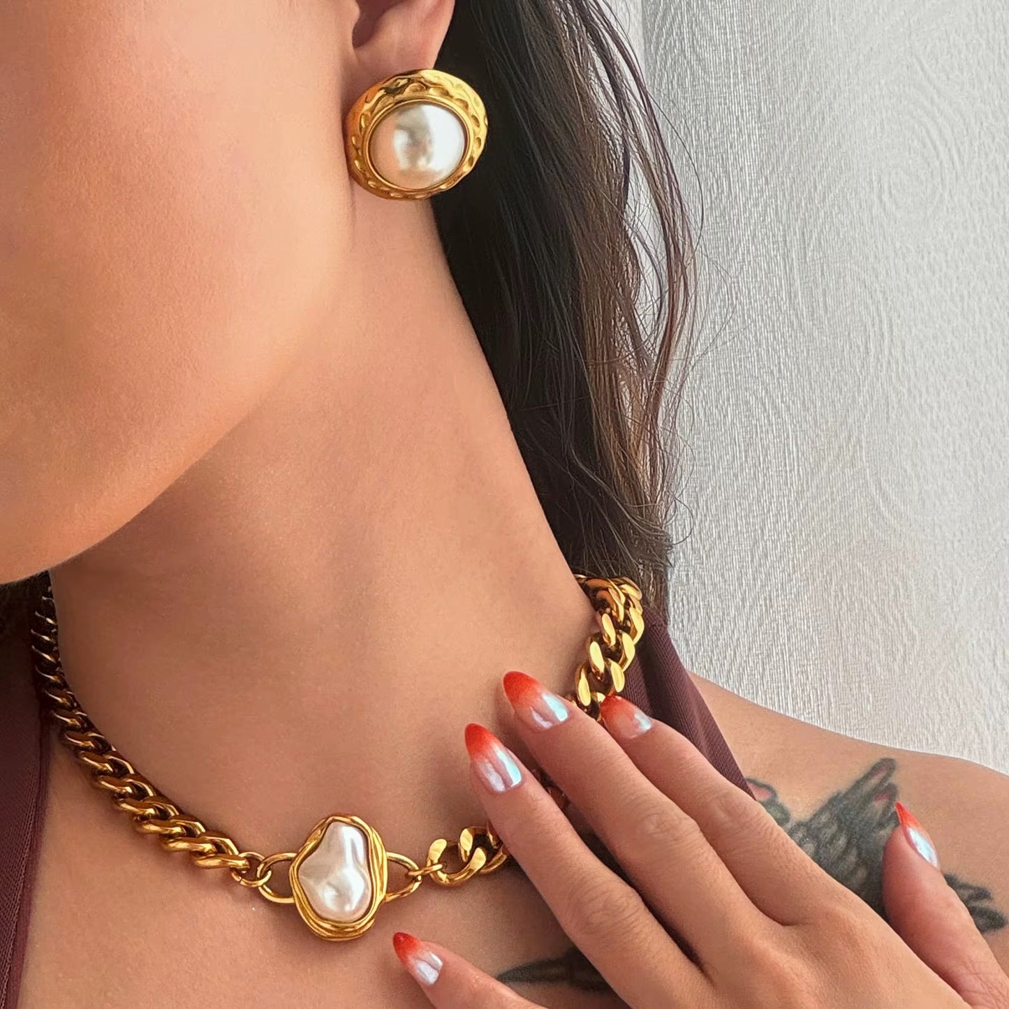 Necklaces- M&E Bling Vintage Cuban Chain Pearl Statement Necklace