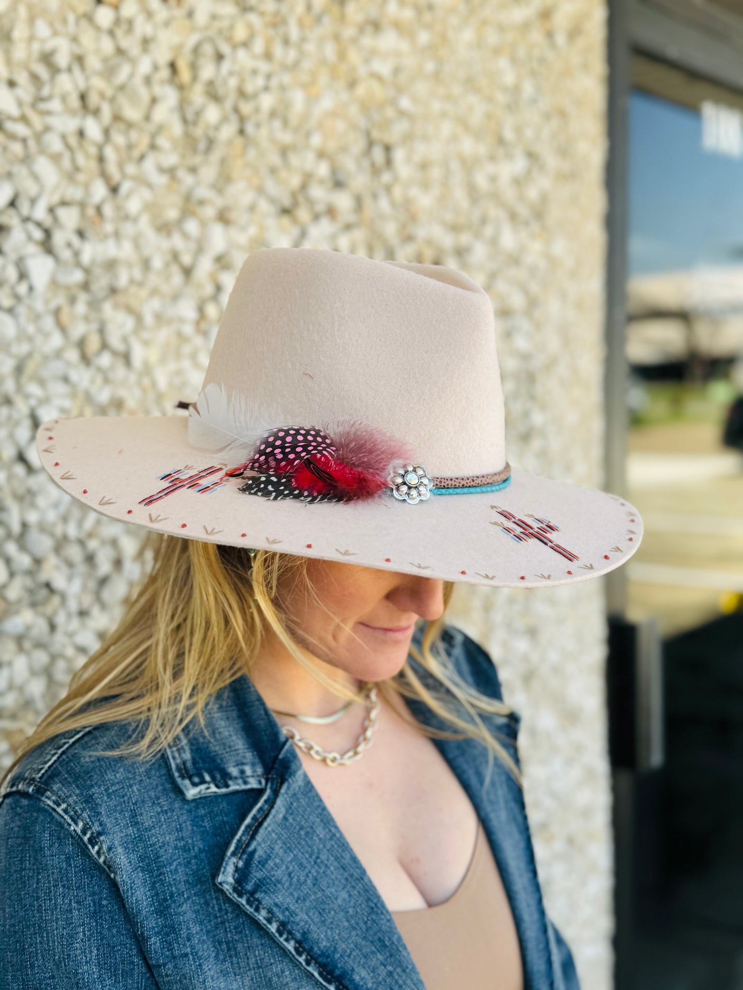 Hats- C.Shel Felt Hat With Cactus Detail