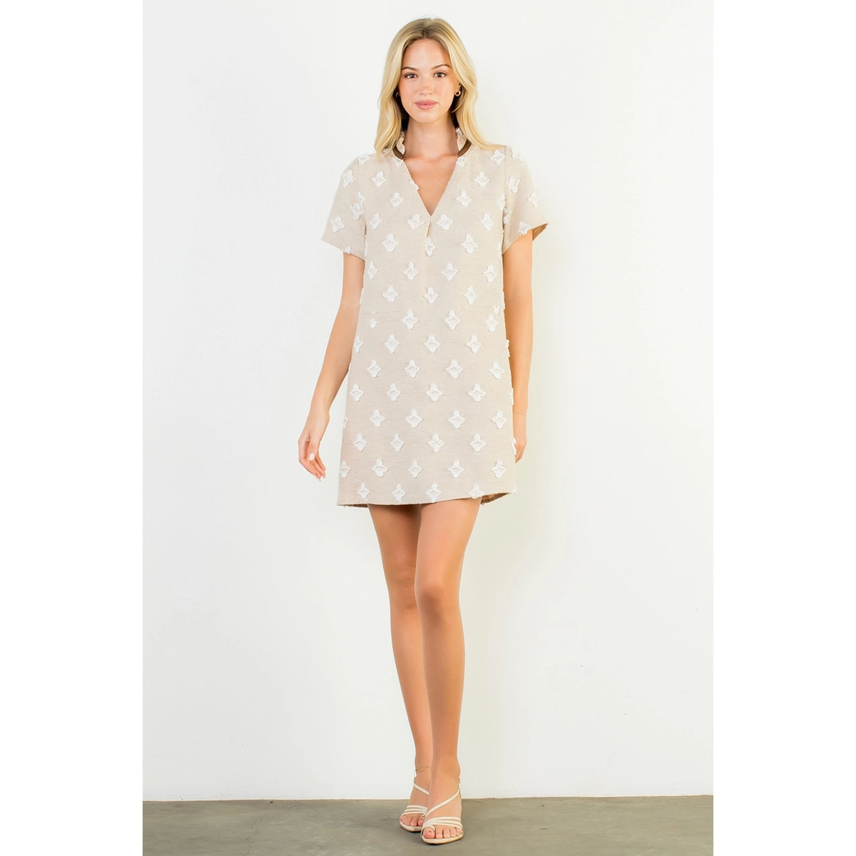 THML Short Sleeve Detailed Dress