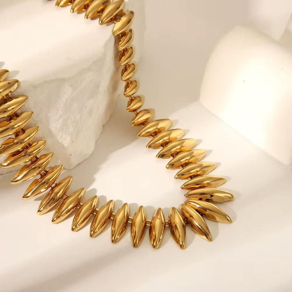 Necklaces- M&E Bling Juniper Statement Necklace