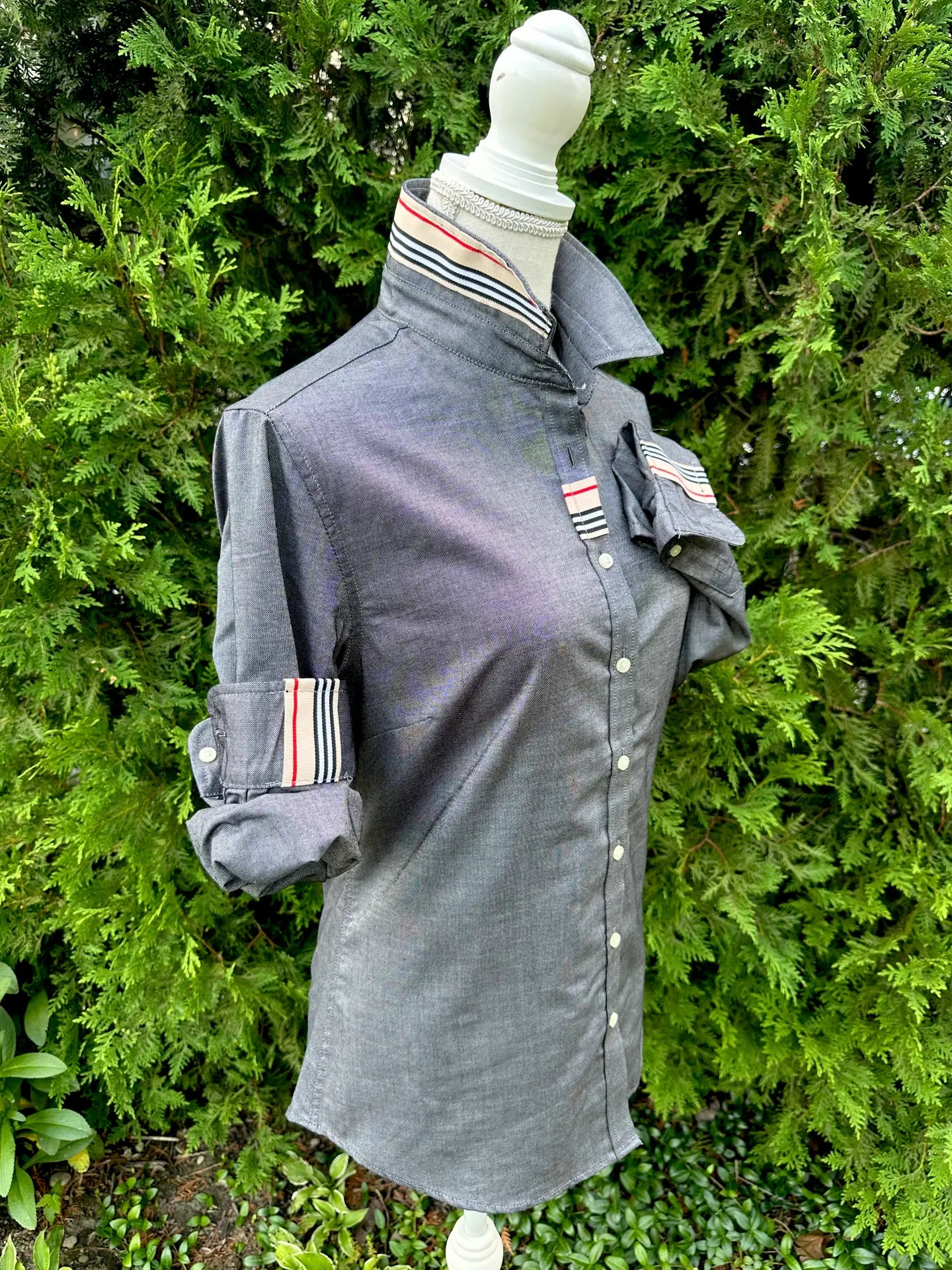 Apparel- Pearly Vines Casie 2-  Black Oxford with Red/Black,Beige & White Stripe Ribbon