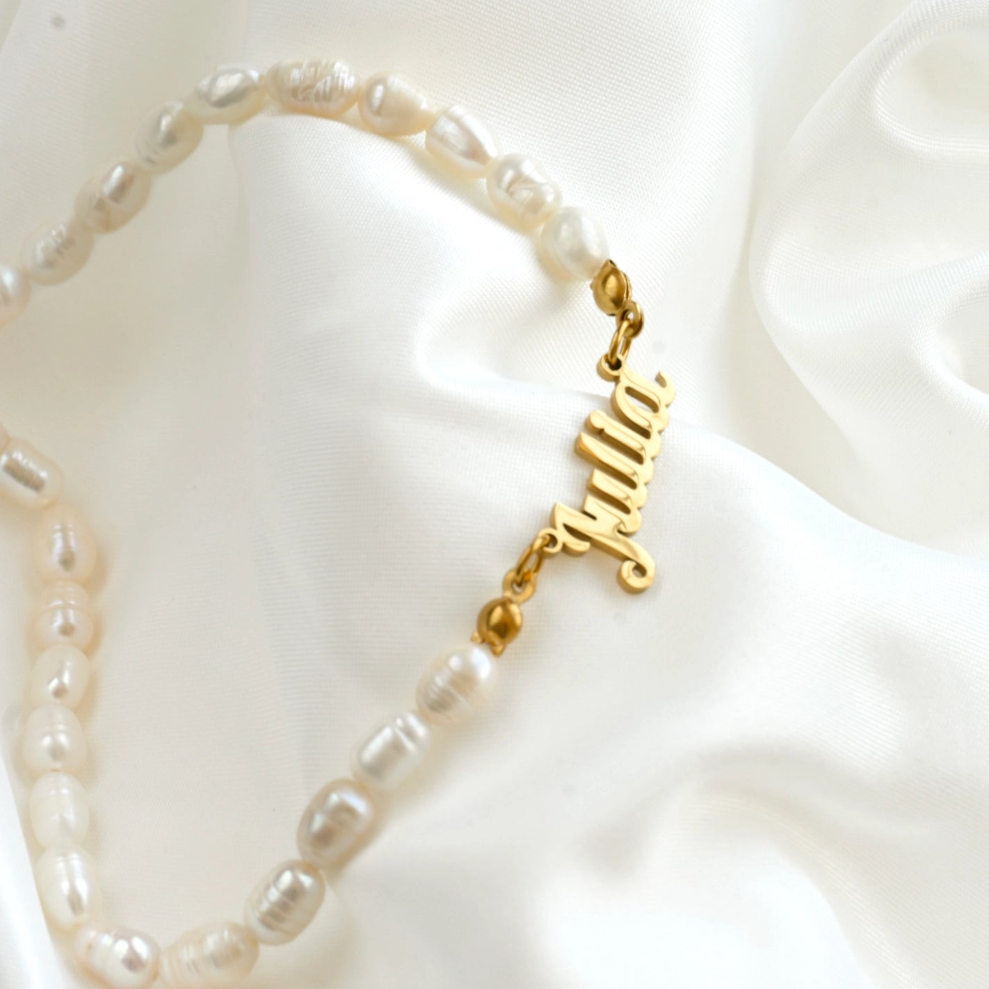 Necklaces- 18k Pearl Personalized Name Necklace