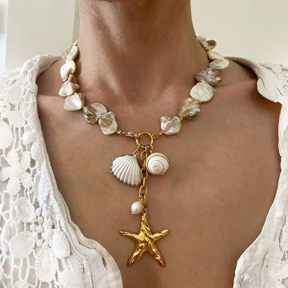 Necklaces- M&E Bling Natural Shell Starfish Statement Necklace