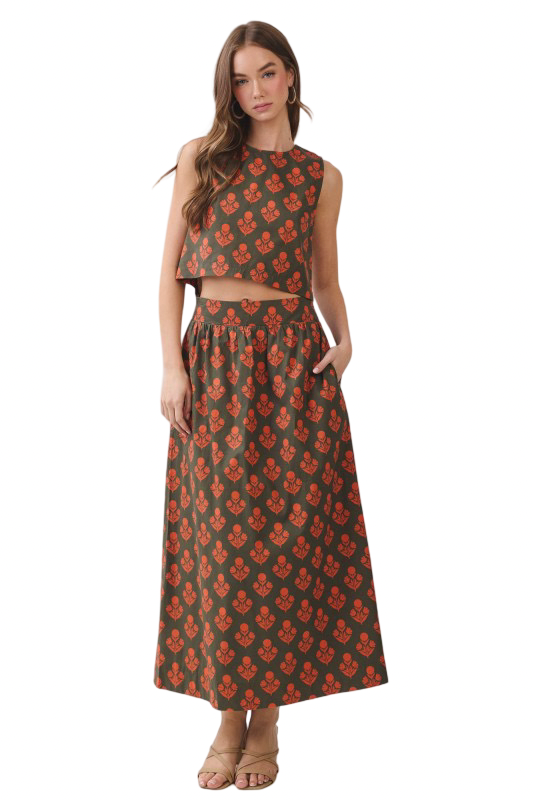 TCEC Floral Button Down Back  Cropped Top
