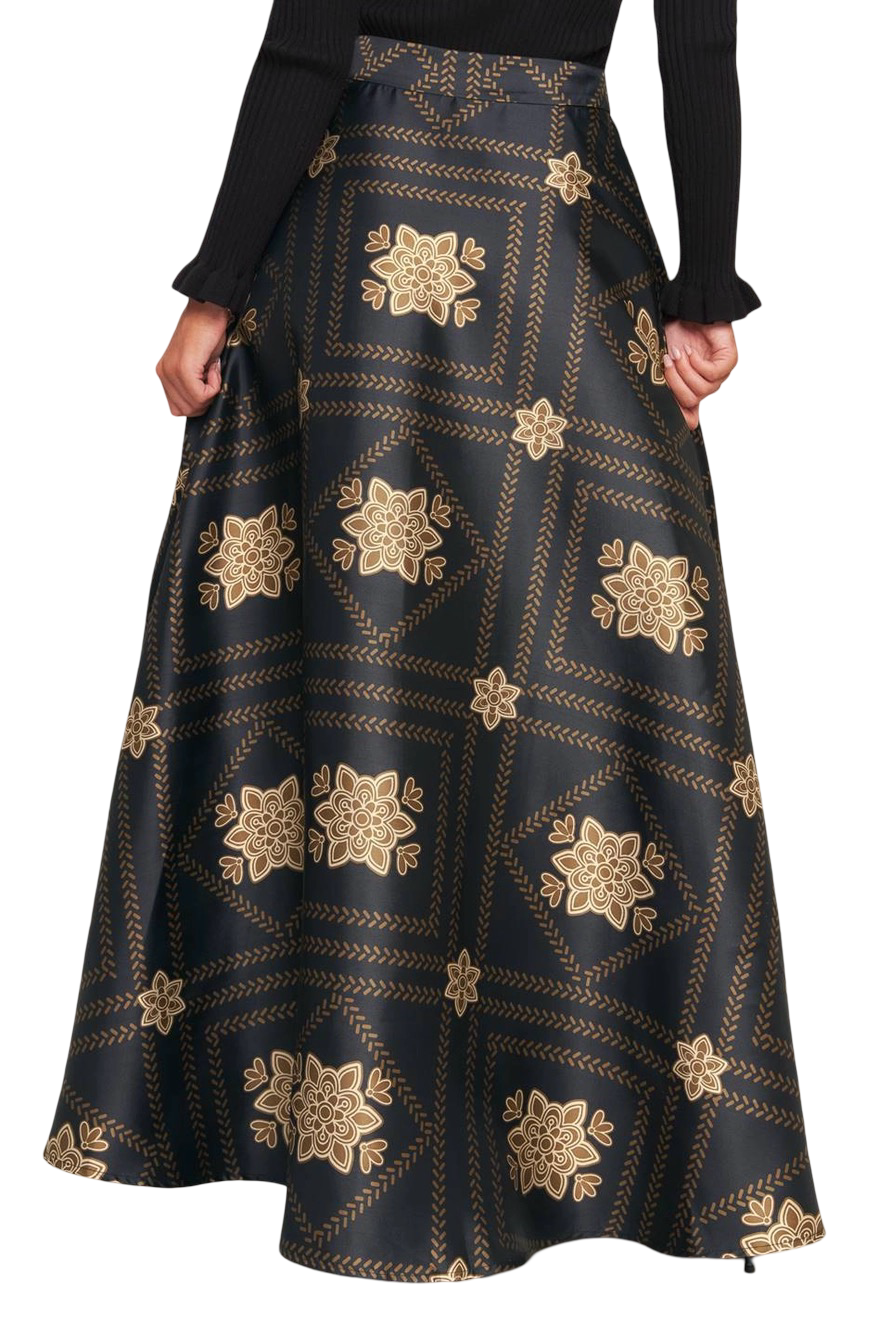 Apparel- Flying Tomato Pattern Woven Maxi Skirt