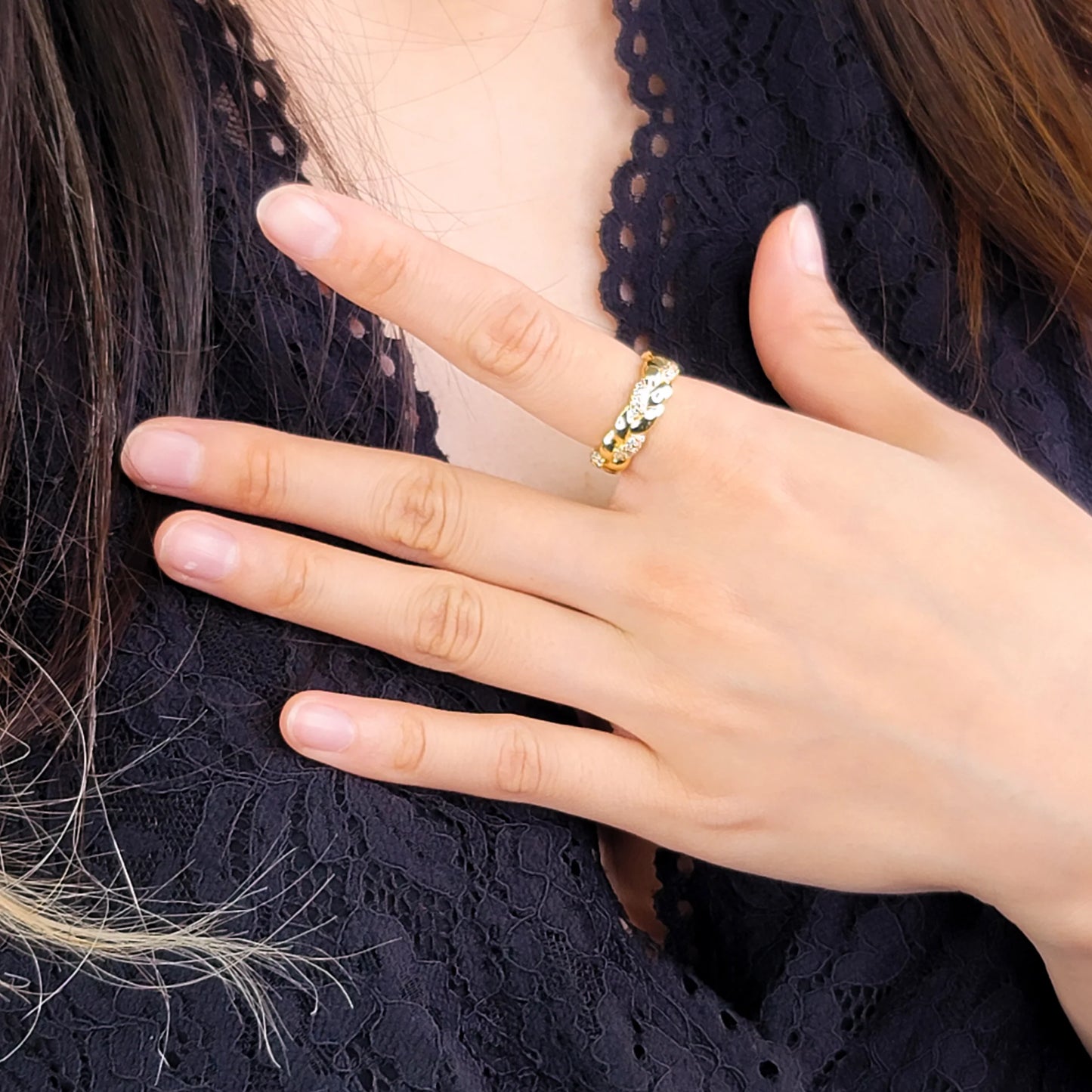 Rings- M&E Bling Braided Ring Lrn255