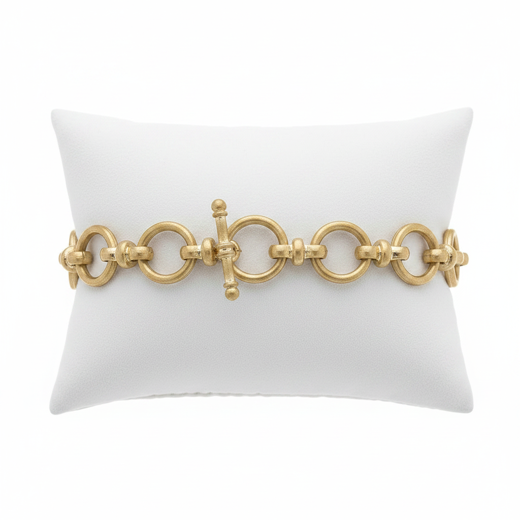 Bracelets- Canvas Lux Chain Link T Bar Bracelet in Worn Gold