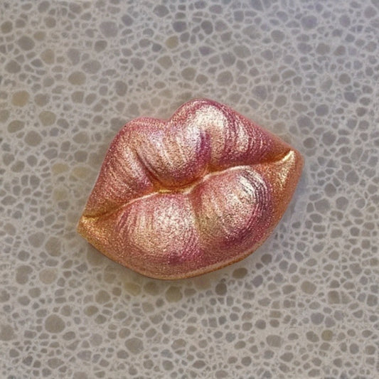 Body- Bubble Boss Bath Divinity Kiss Bath Bomb