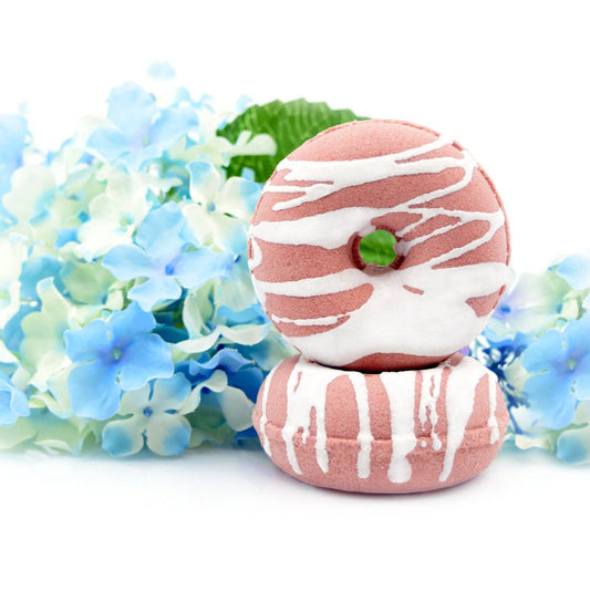 Body- Luxiny Black Cherry Donut Shaped Bath Bomb