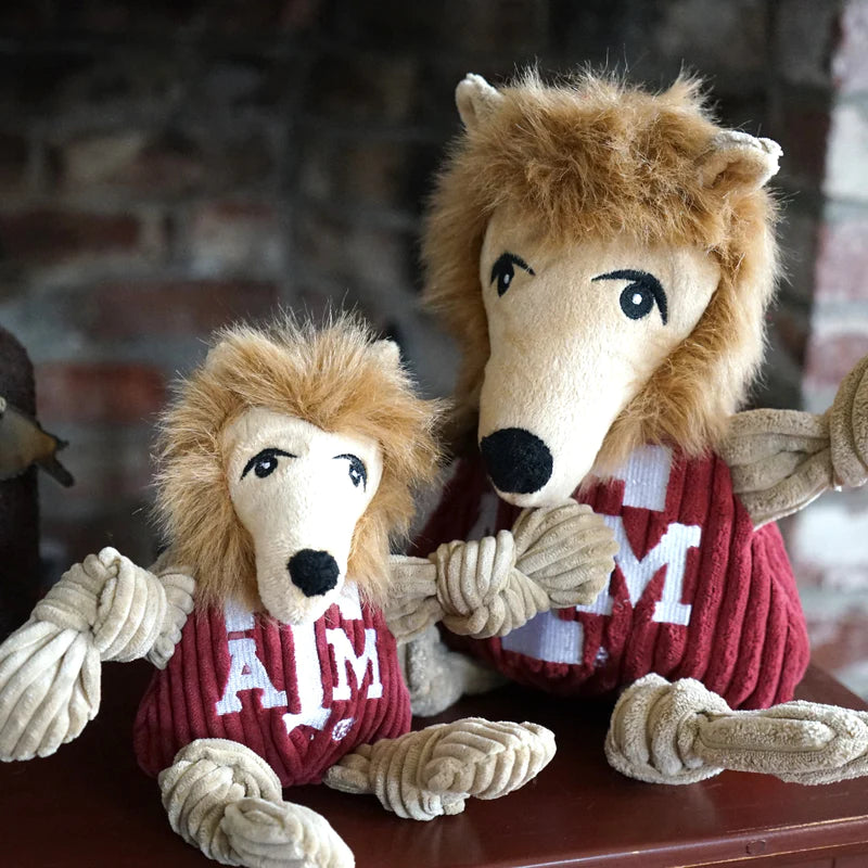 Pets- Huggable Hounds- Texas A&M Reivelle Knottie